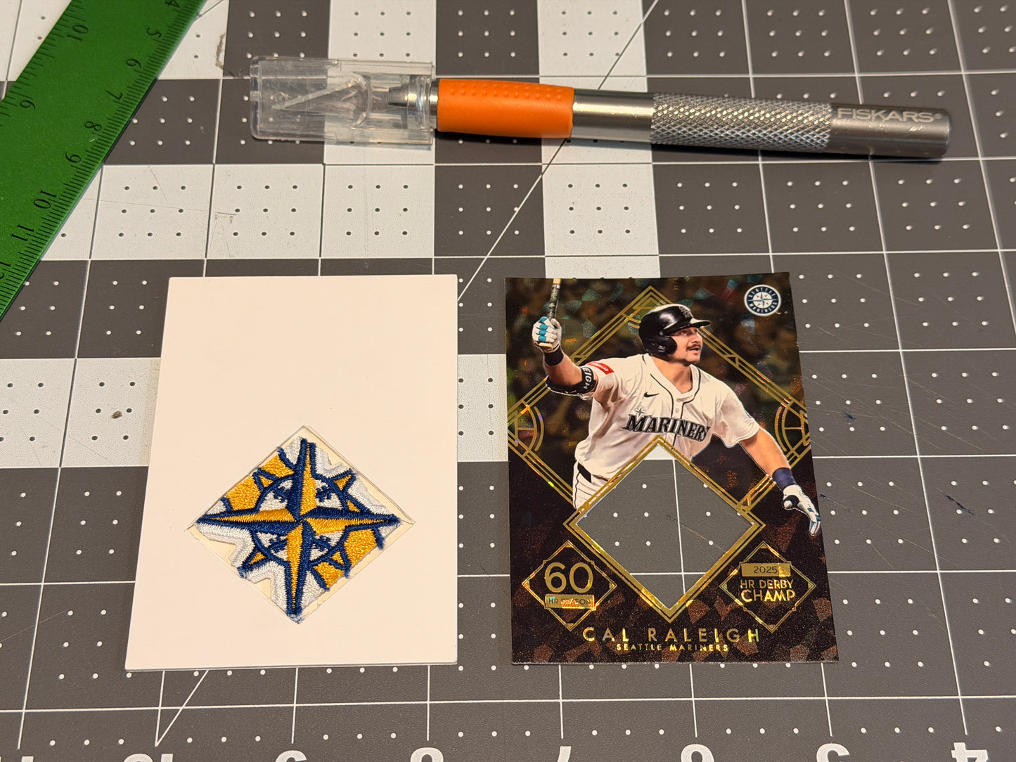 2025 Cal Raleigh Commemorative Custom Relic Card - GOLD
